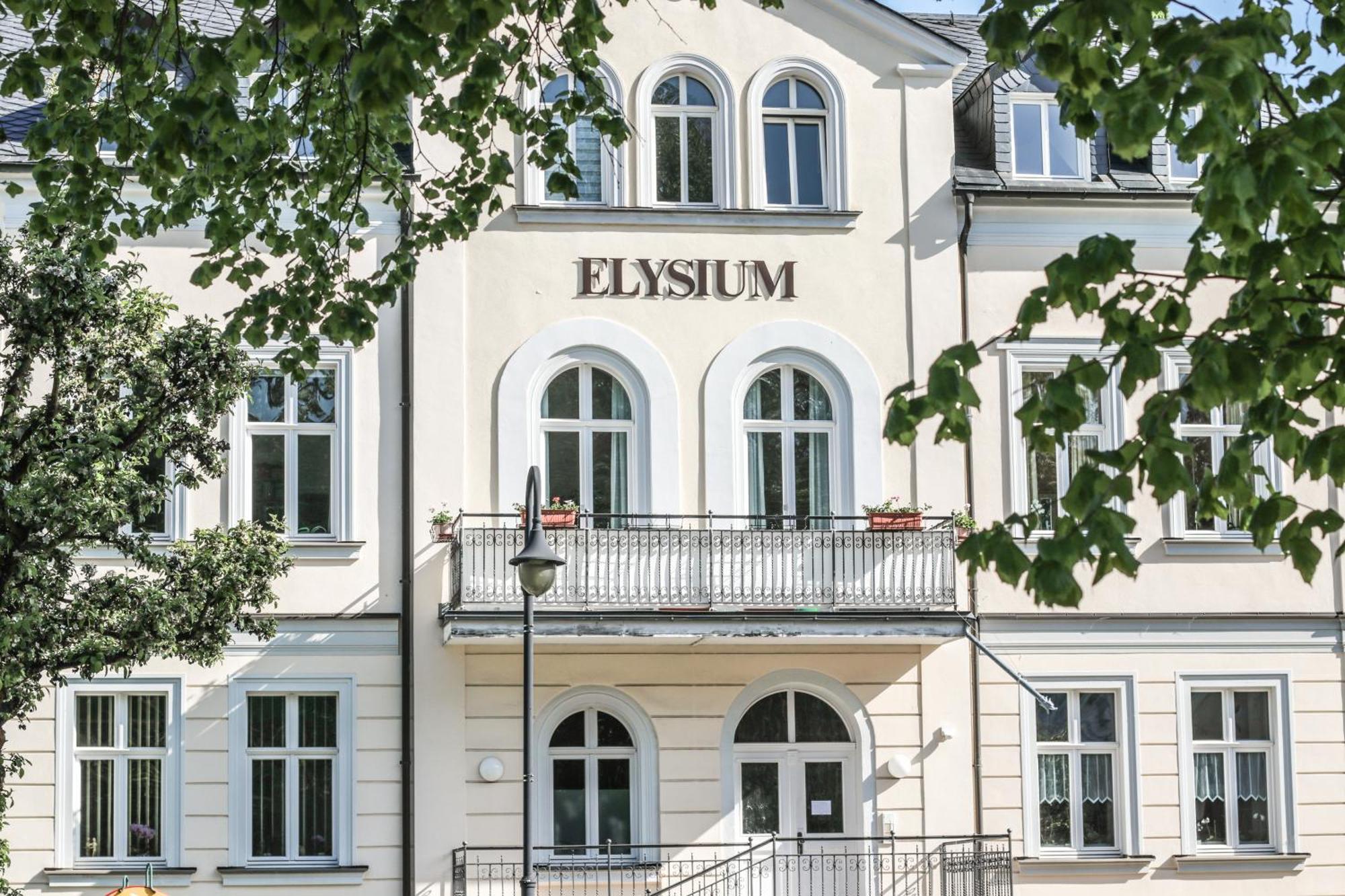 Apartment Elysium Am Rosengarten Bad Elster Eksteriør bilde